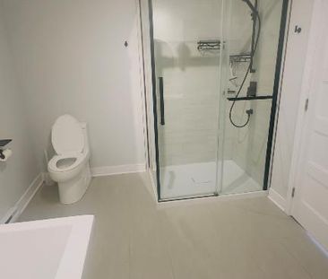 À LOUER – Superbe 4 ½ + bureau à Granby | lumineux et moderne - Photo 4