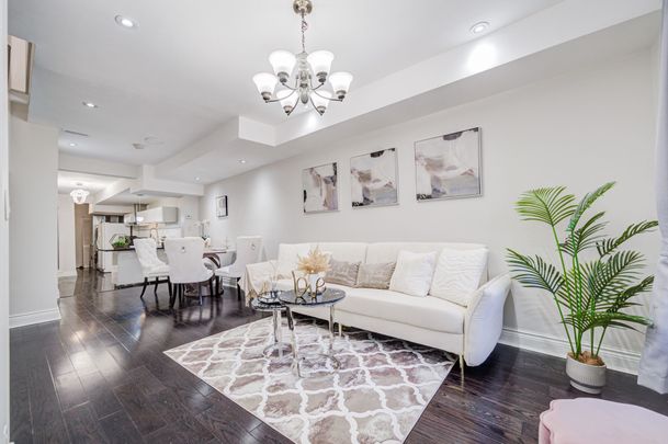 For Lease - 237 Ontario Street, Toronto, Ontario - Photo 1