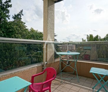 Location Appartement 4 pièces 91m² - Photo 3