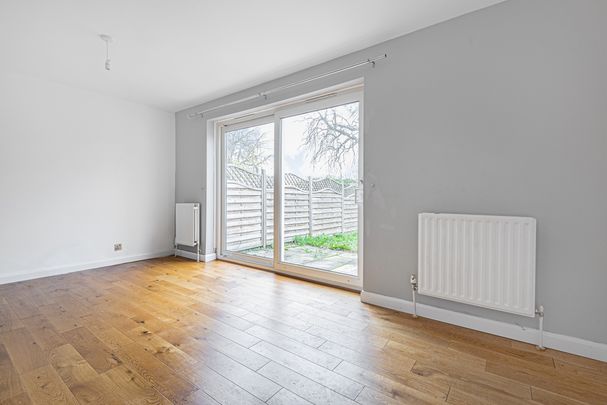 Southlands Road, Bromley, Kent, BR2 - Photo 1