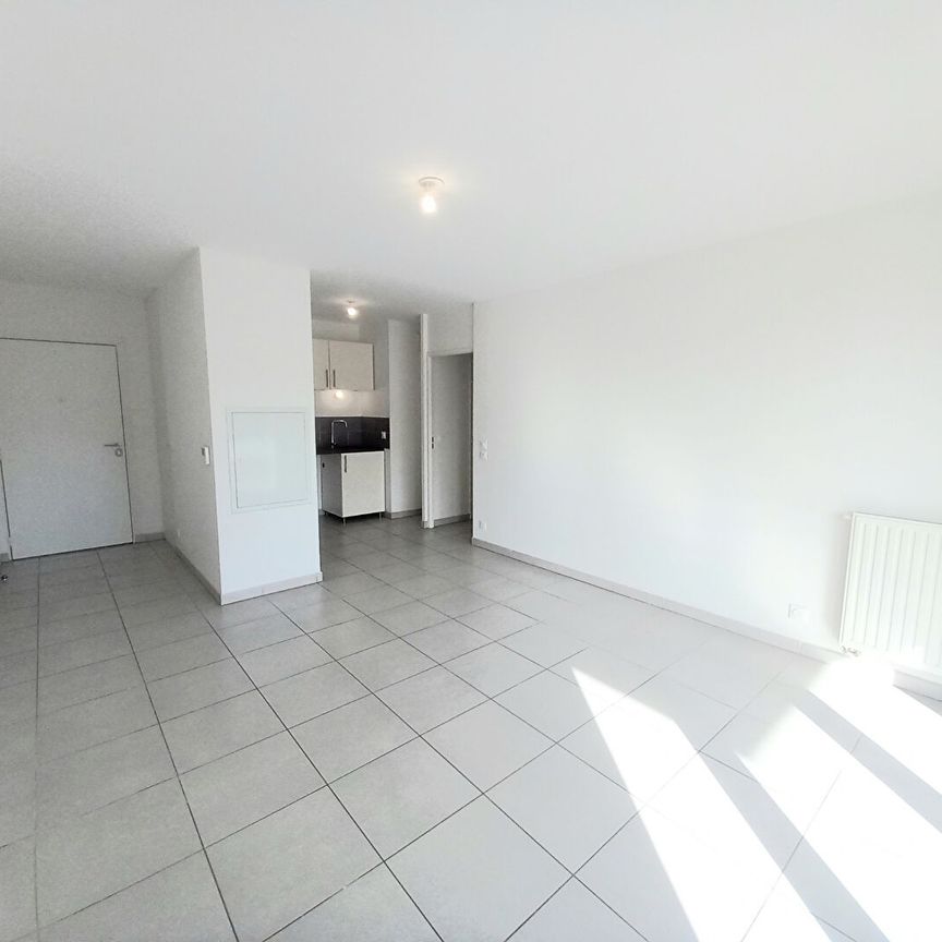 MARSEILLE 12EME APPARTEMENT RECENT TERRASSE ET PARKING, - Photo 1