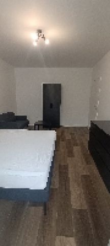 Garsonieră de închiriat metrou Muncii, totul nou nout - Fotografie 3