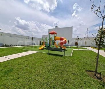 Departamento Nuevo en Renta en Tres Cantos | 2 Recámaras + Alberca - Photo 2