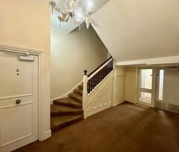 West Cliff Gardens, Bournemouth - Photo 3