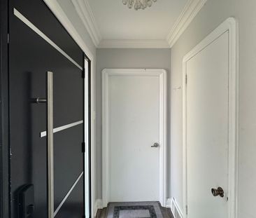 For Lease - 5 Windy Ridge Drive, Toronto, Ontario - Photo 1
