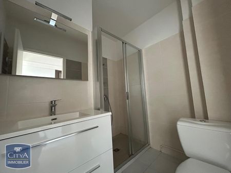 Location Appartement 1 pièce 29m² NIORT 79000 - Photo 4