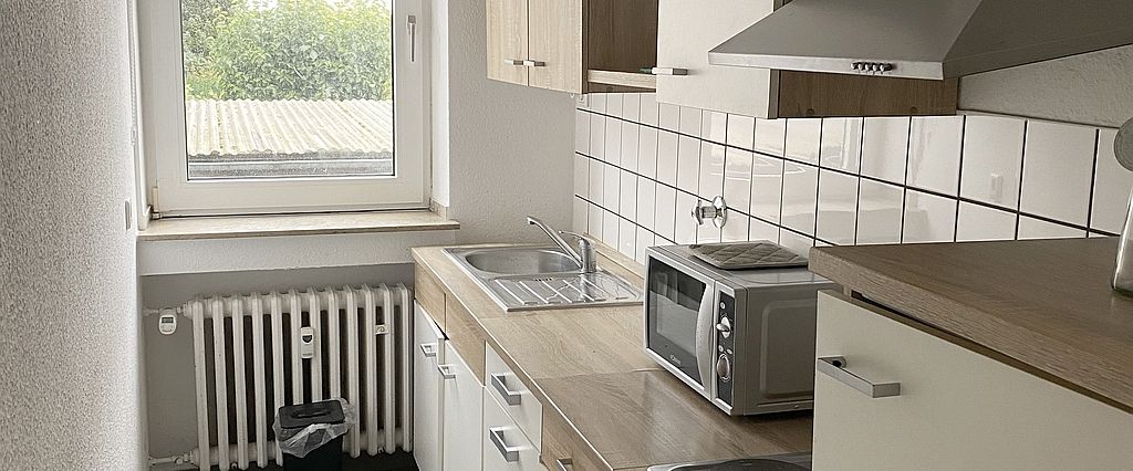 Schick eingerichtete Wohnung in zentraler Lage in Frechen - Photo 1