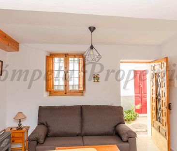 Apartment in Cómpeta, Inland Andalucia at the foot of the mountains - Photo 1