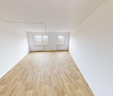 NEU sanierte 3-Raum-Wohnung mit Einbauküche - Photo 6