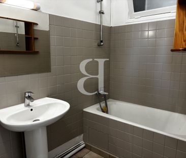 Location Appartement 3 pièces 54m² ST REMY DE PROVENCE 13210 - Photo 5