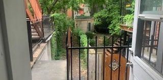 Metro Papineau 3 1/2 avec Cour Tout Inclus 3plex possibilité 2Chambres & Pièce Salon-Cuisine Entrée Privée Chauffé EauCh WIFI Frigo-poèle-laveuse-séch - Photo 2