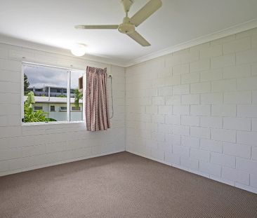 5/3 Alroy Street, Pimlico QLD 4812 - House For Rent - $350 | Domain - Photo 5