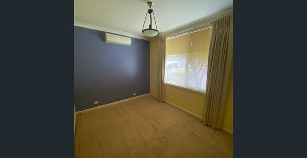 Excellent location - Photo 1