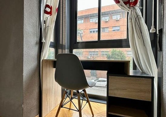 Calle Ladera de los Almendros, Madrid, Community of Madrid 28032