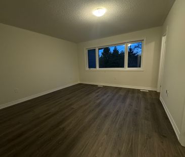 For Lease - 89 Watts Mews, Kawartha Lakes, Ontario - Photo 4