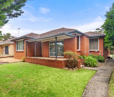 11 Haymet Street, Kirrawee NSW 2232 - House For Rent | Domain - Photo 6