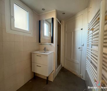 Location Appartement 4 pièces 82m² - Photo 1