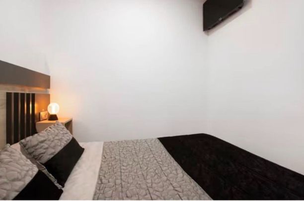 Apartamento de alquiler en Antonio Machado, Puerto Marina - Photo 1