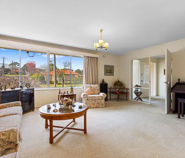 Light-Filled Family Home Offering Space, Comfort & Everyday Conveni... - Photo 5