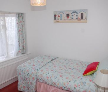 3 bedroom terraced house to rent - Photo 5