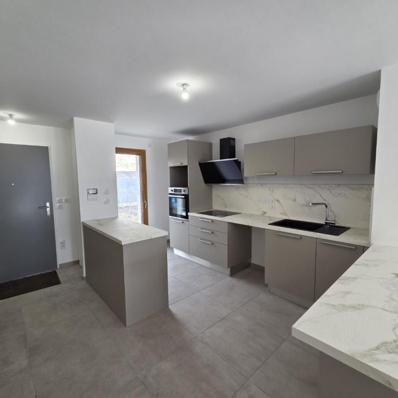 Location Appartement 3 pièces 67m² BASSENS 73000 - Photo 1