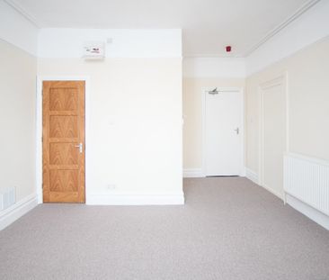 Northumberland Road, Redland, BS6 7AU - Photo 2