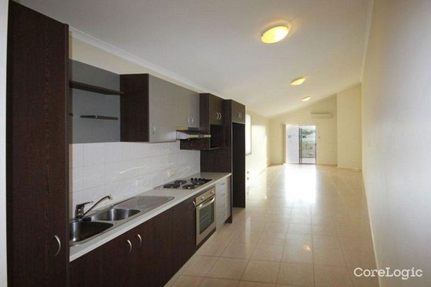 2/92 Cleveland Street, 4120, Greenslopes Qld - Photo 1