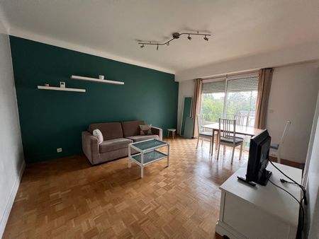 PAU - T2 MEUBLE - Photo 2