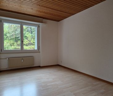 Charmante 3.5-Zimmer-Wohnung mit Balkon in Ferenbalm – sofort verfü... - Foto 2