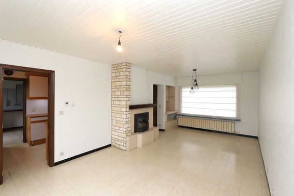 GEZINSWONING MET 4 SLAAPKAMERS EN GARAGE - Photo 1