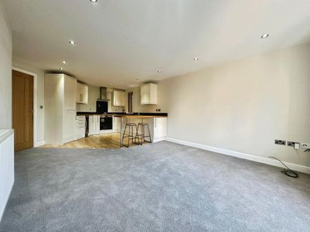 3 bedroom apartment to rent - Photo 2