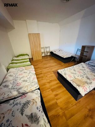 Pronájem bytu 1+kk 28 m² - Fotografie 1