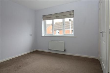 4 bedroom house to rent - Photo 3