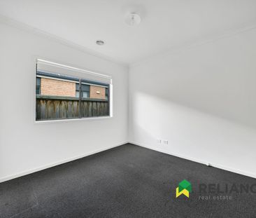 Beautiful 4 bedroom family home!! - Photo 2