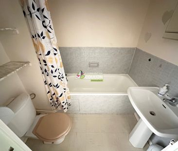 Appartement meublé - 1 pièce - BEAUMONT - Photo 5