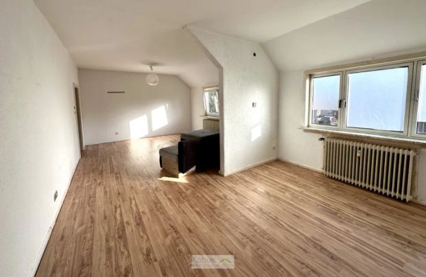 renovierte 3-Zimmer Dachgeschosswohnung - Foto 1