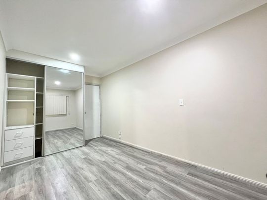Modern Four Bedroom Home&excl;&excl;&excl; - Photo 1