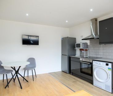 1 bedroom apartment to rent - Photo 5