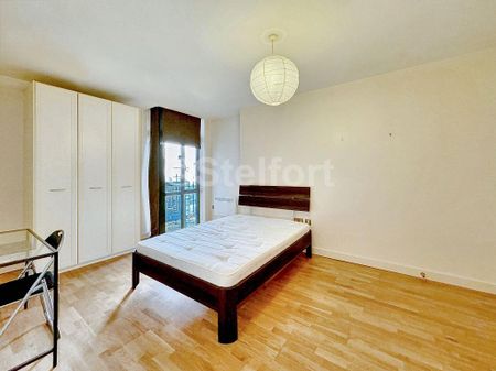 3 bedroom flat to rent - Photo 3