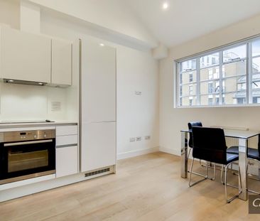 Sail Loft Court, London - Photo 6