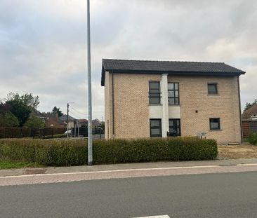 Halfopen woning met 3 slaapkamers en tuin - Photo 3