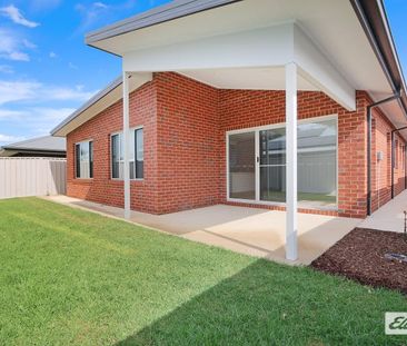 Parkside Living! - Photo 6