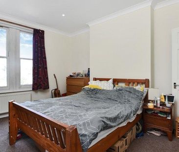 2 bedroom property to rent - Photo 3