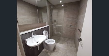 Modern One Bedroom Furnished Apartment with Study Area - Photo 4