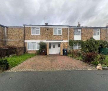 Upper Mealines, Harlow, Essex, CM18 - Photo 1