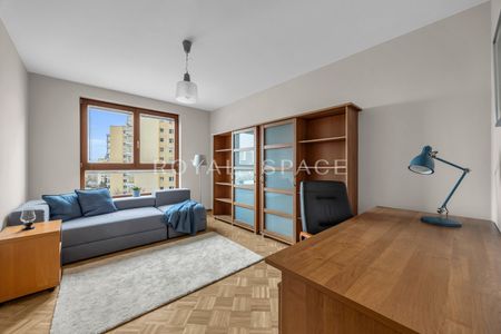 Duży apartament z trzema sypialniami | Muranów - Zdjęcie 2