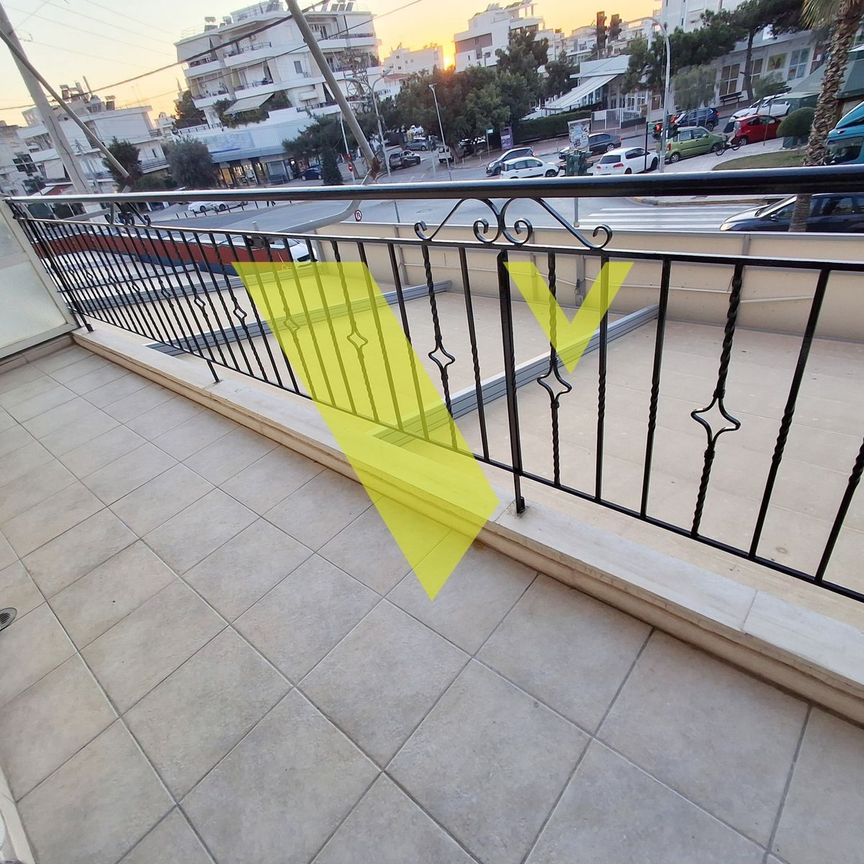 Ενοικίαση κατοικίας, 42 τ.μ., Γλυφάδα, 650 € - Photo 1