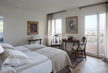 Lujosa villa con vistas a Barcelona en Pedralbes