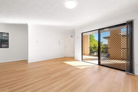 East Brisbane - Photo 3