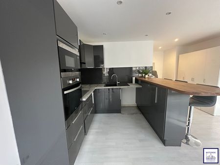 Location Appartement 3 pièces 72m² - Photo 5